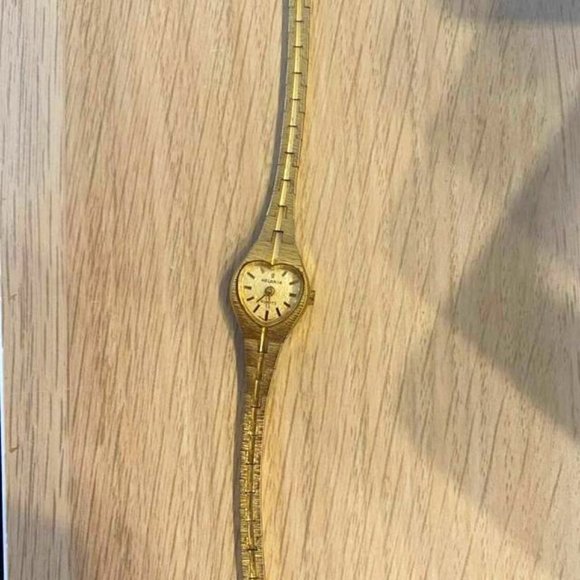 HELBROS Jewelry Vintage Helbros Womens Quartz Watch Poshmark